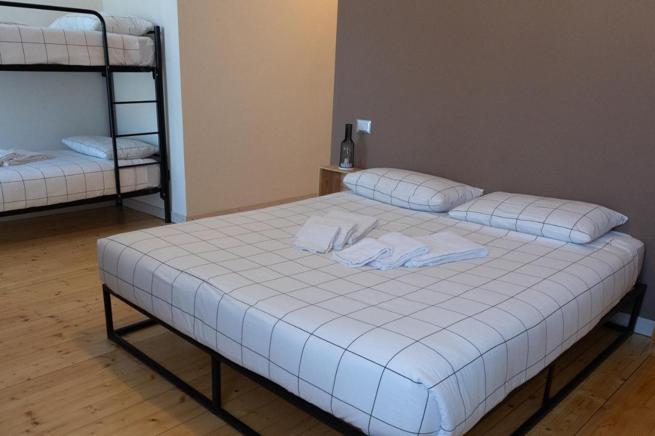 La Stazione Bed and Breakfast Trontano Eksteriør billede